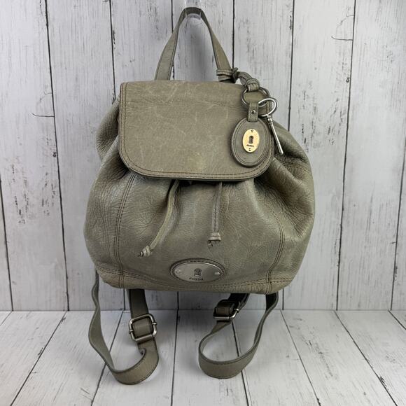VTG Fossil Gray Pebbled Leather Maddox Distressed 1954 Keyhole Key Backpack Bag - Picture 2 of 14